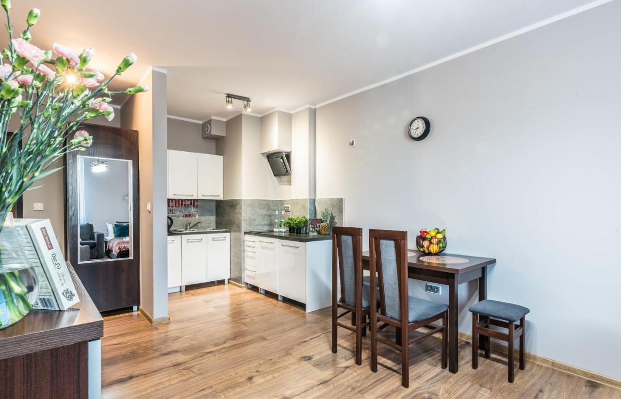 Rent Like Home - Gwiazdzista 10 Wroclaw Luaran gambar